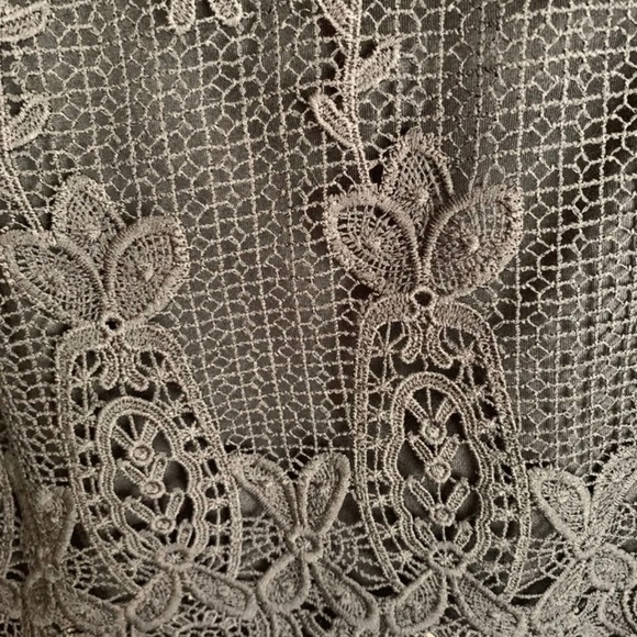 LA Hearts Lace Crop Top - Picture 3 of 5